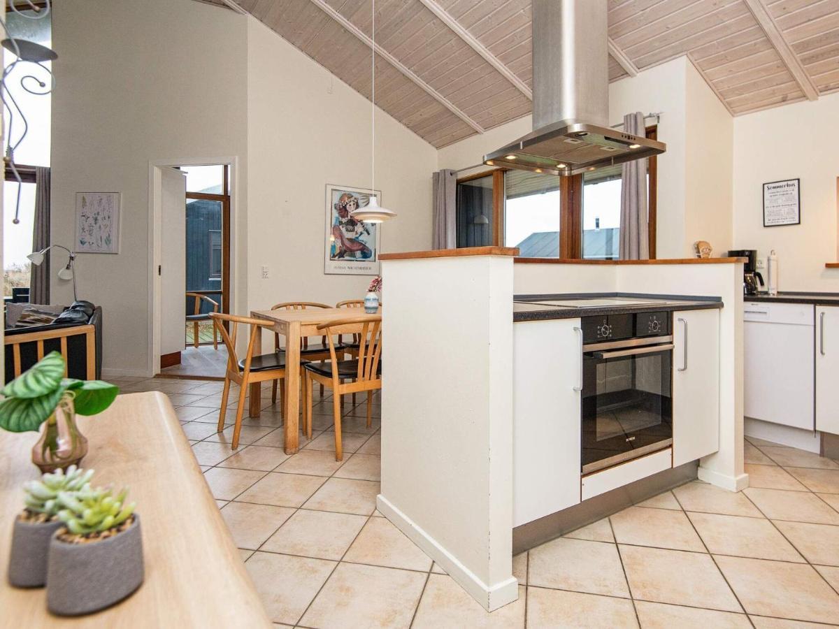 Three-Bedroom Holiday Home In Ulfborg 4 Thorsminde ภายนอก รูปภาพ